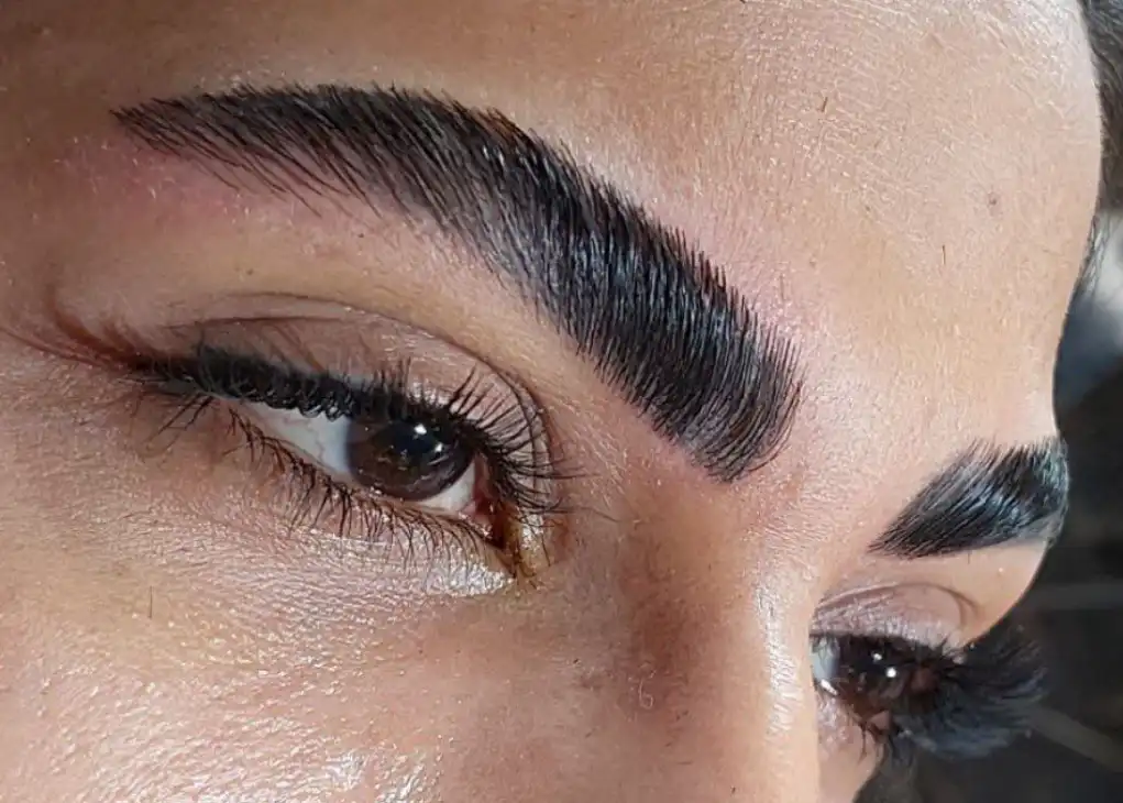 آرایشگاه آژیراک دولت آباد