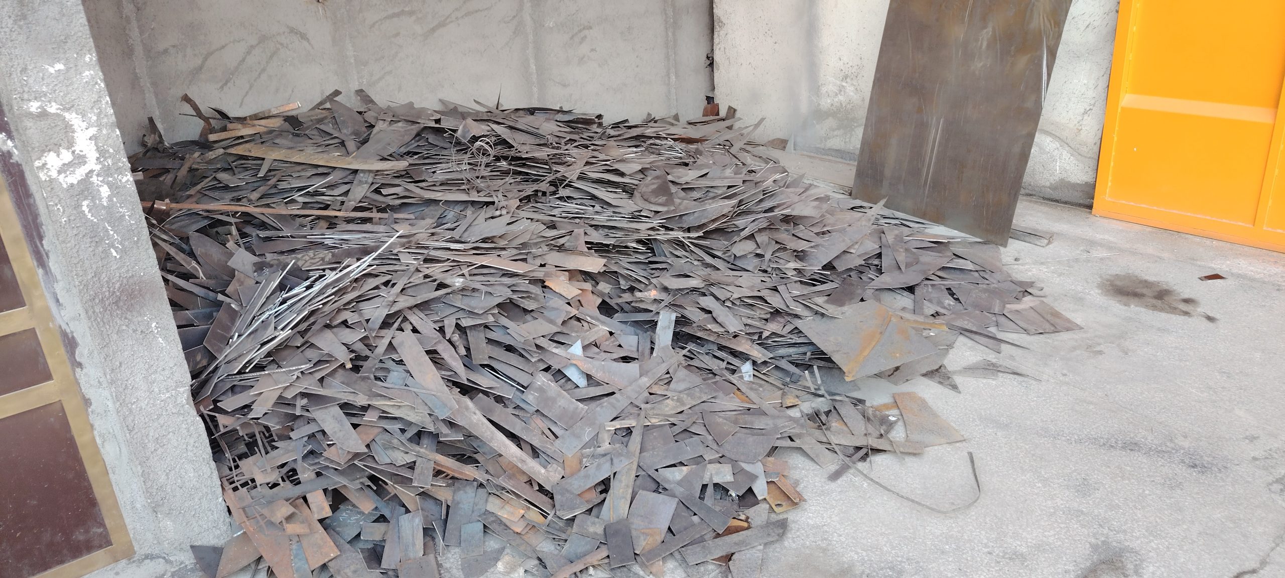 خرید و فروش ضایعات ذوبی و مصرفی