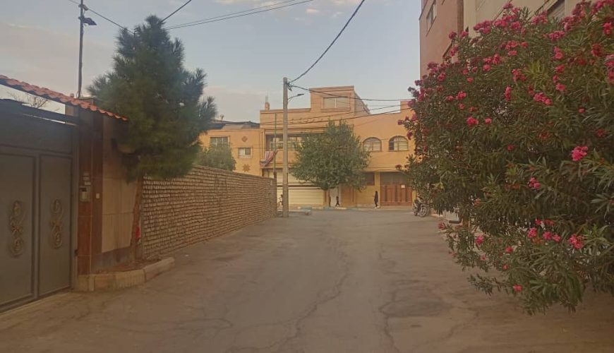 فروش فوری زمین مسکونی قابل تبدیل به تجاری موقعیت عالی